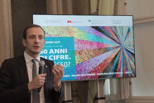 Il governatore Massimiliano Fedriga alla presentazione di "50 Regione in cifre", l'annuario del Friuli Venezia Giulia giunto al traguardo dei cinquant'anni di pubblicazioni
